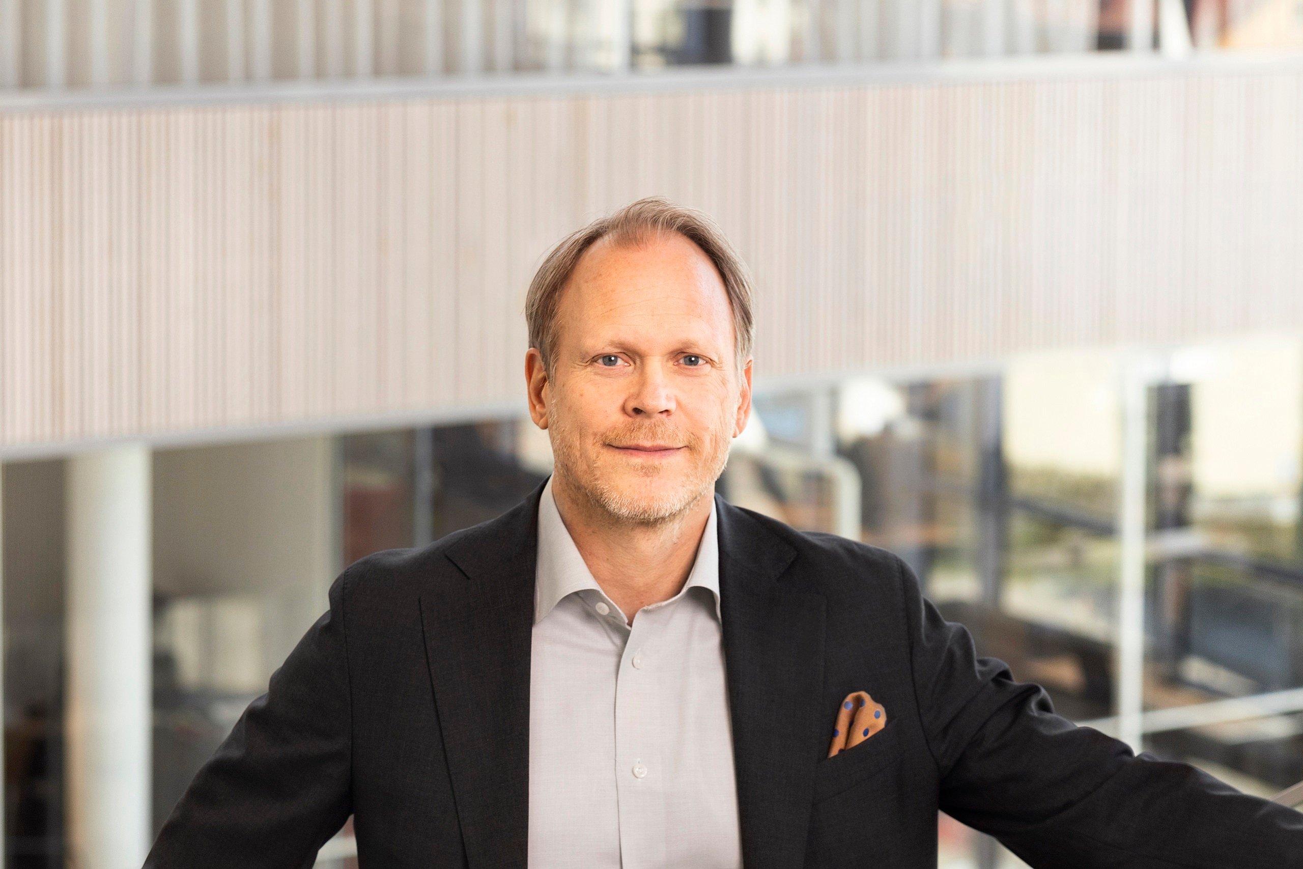 Mikael Åslund centrerad